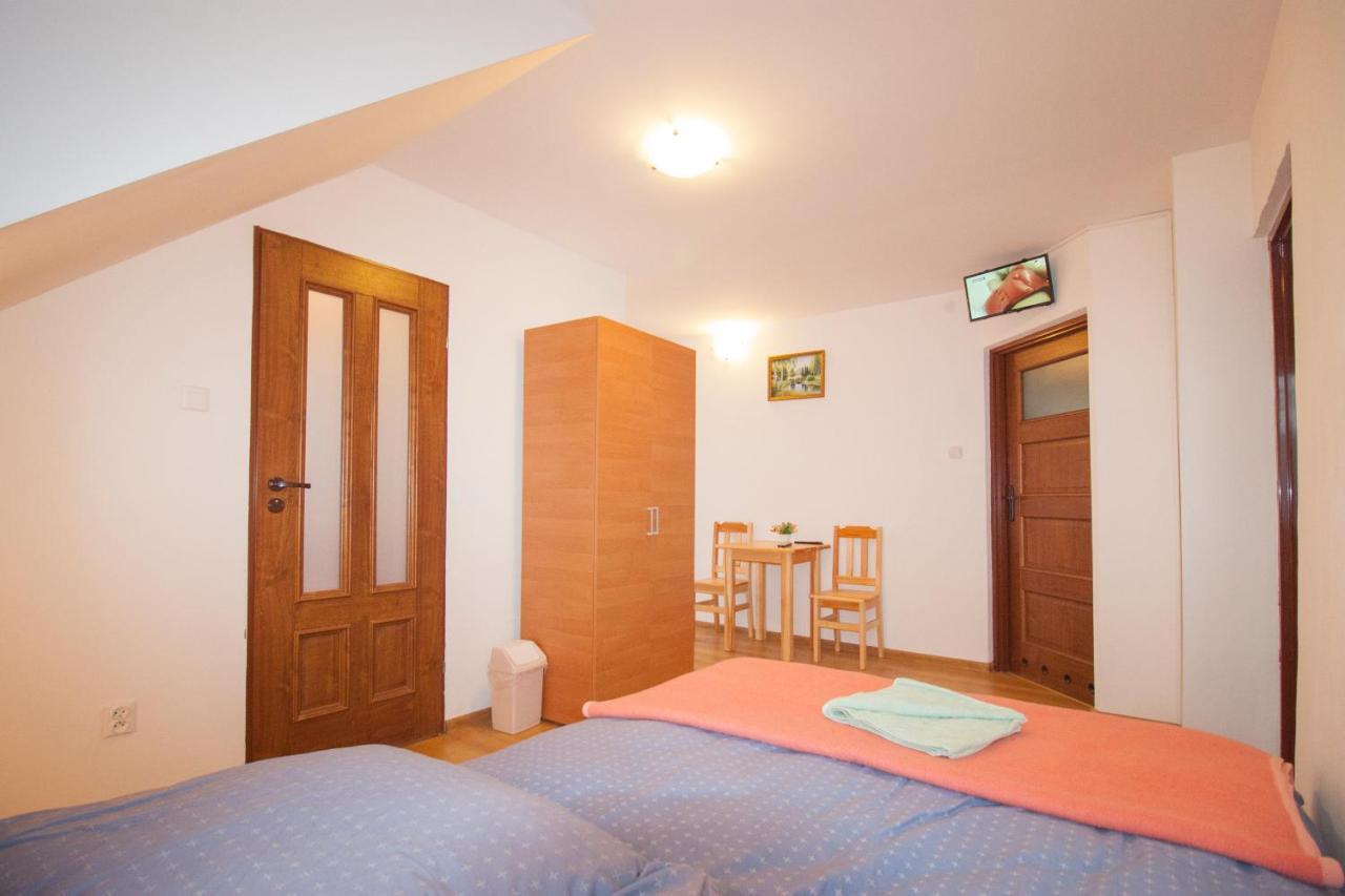 Przystan Laworta Apartment Ustrzyki Dolne Luaran gambar