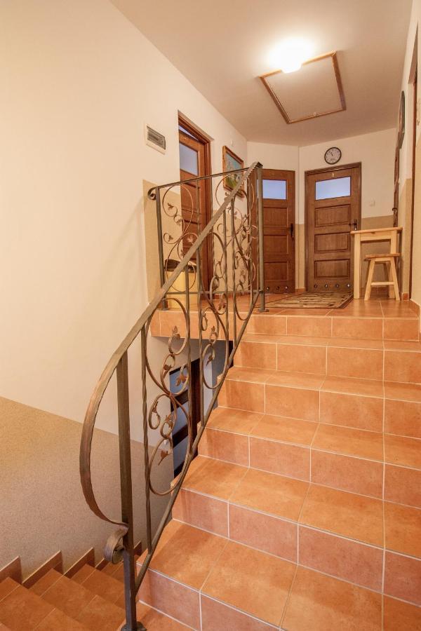 Przystan Laworta Apartment Ustrzyki Dolne Luaran gambar